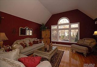 2nd image of 18 Cedar Ave #A