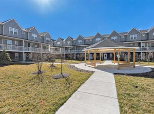 3987 Trailway Commons Cir #27, Auburn Hills, MI 48326