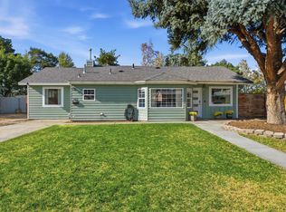 357 Cottonwood Dr, Richland, WA 99352