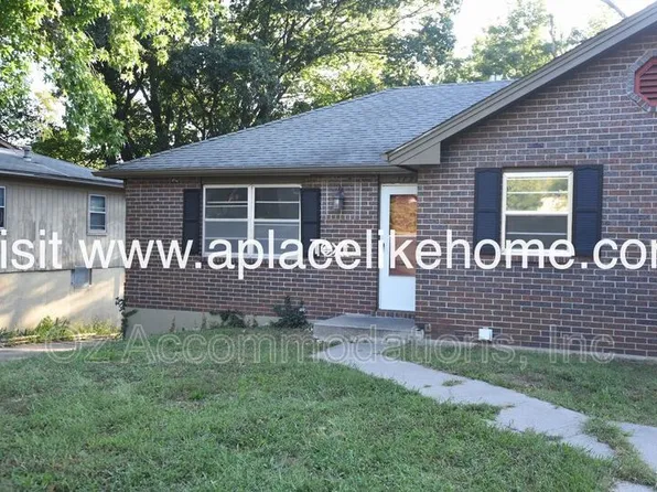 1725 N 76th Ter, Kansas City, KS 66112