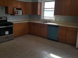 132 Thorndike St #1, Brookline, MA 02446