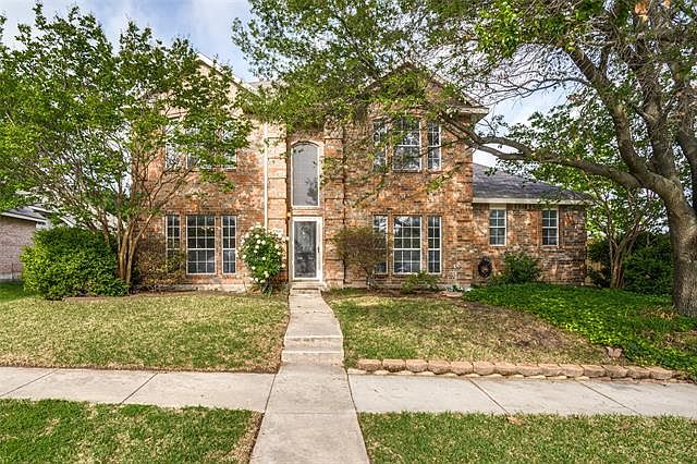 1st image of 3300 Calais Cir
