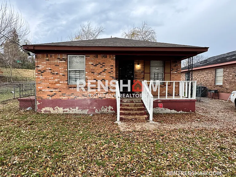 381 N Manassas St — Photo 17