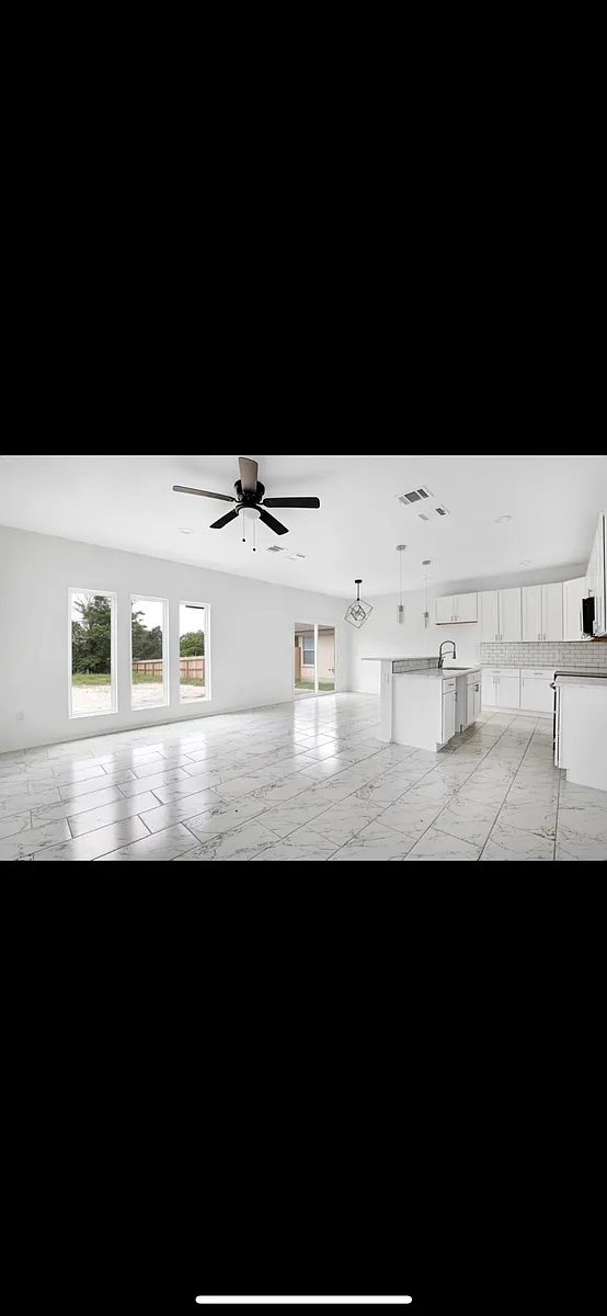 Building Photo - 6634 Walnut Valley Dr
