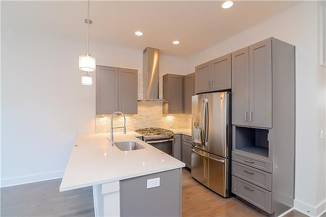 2nd image of 708 Melpark Dr