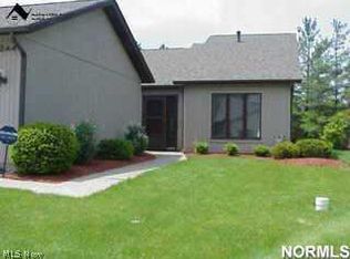 12244 Woodside Ct #20, Strongsville, OH 44136
