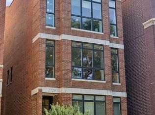 2729 N Kenmore Ave #201, Chicago, IL 60614