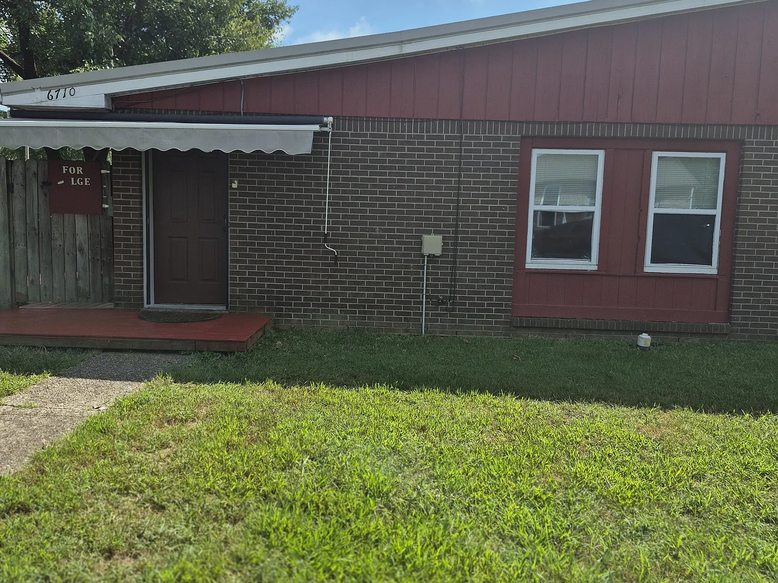 3 bed, 1050 sqft, $1,650 — Photo 1