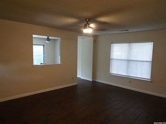 4th image of 13910 Villa Camino