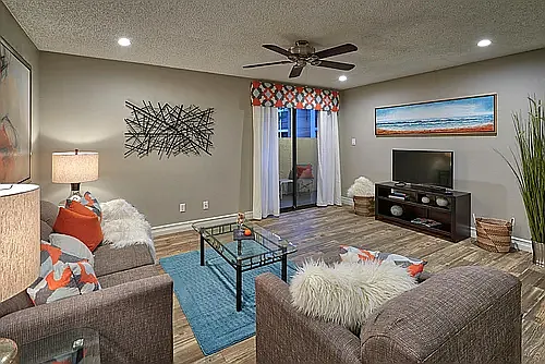 Villagio Furnished Apartments — Photo 25