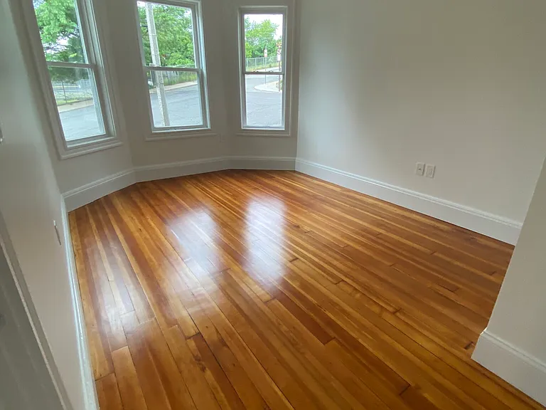 234 Calumet St #1 — Photo 2