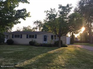 13650 W Tremblay Dr, Vicksburg, MI 49097