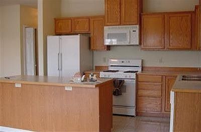 3rd image of 5711 Vista Dr 202 #202