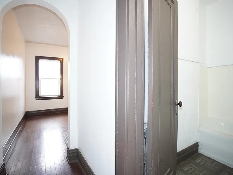 130 E 13th Ave #8 — Photo 9