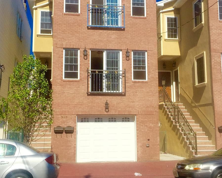 1st image of 953 W Side Ave #2