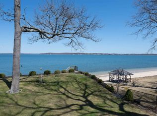 100 W Shore Dr, Southold, NY 11971