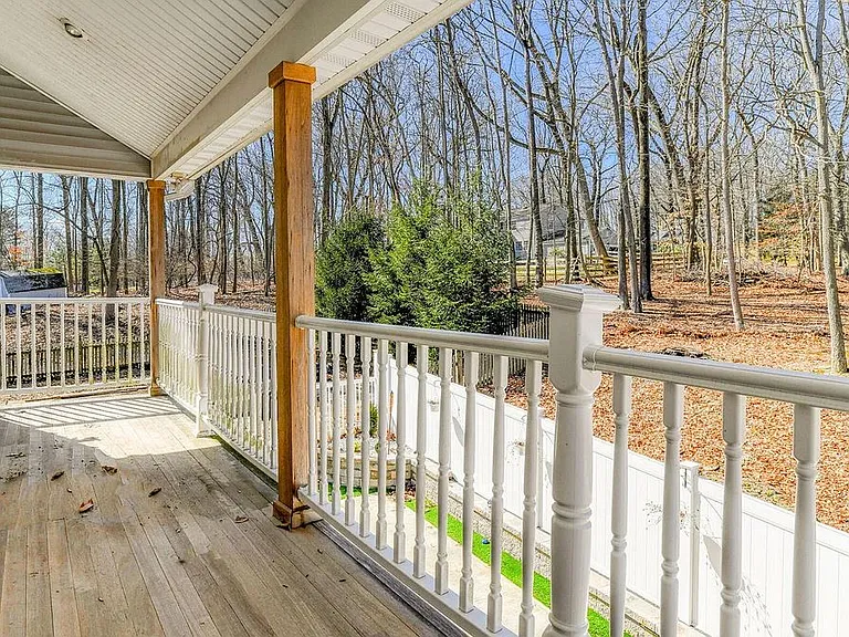 12 Georgetown Rd — Photo 22