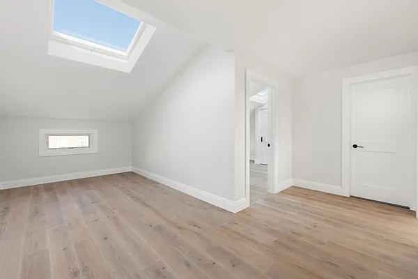 Rented by Compass | media 14