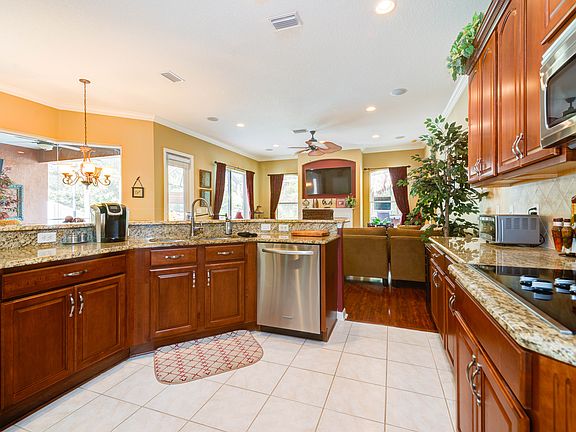 2nd image of 16140 Ivy Lake Dr