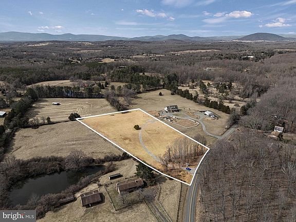 2nd image of Wilson Rd