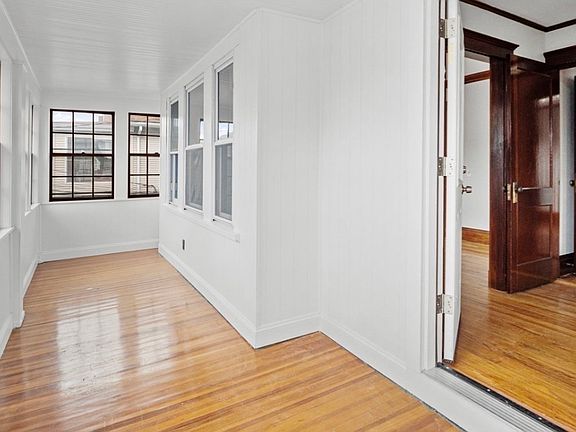 3rd image of 48 Cleveland St #2