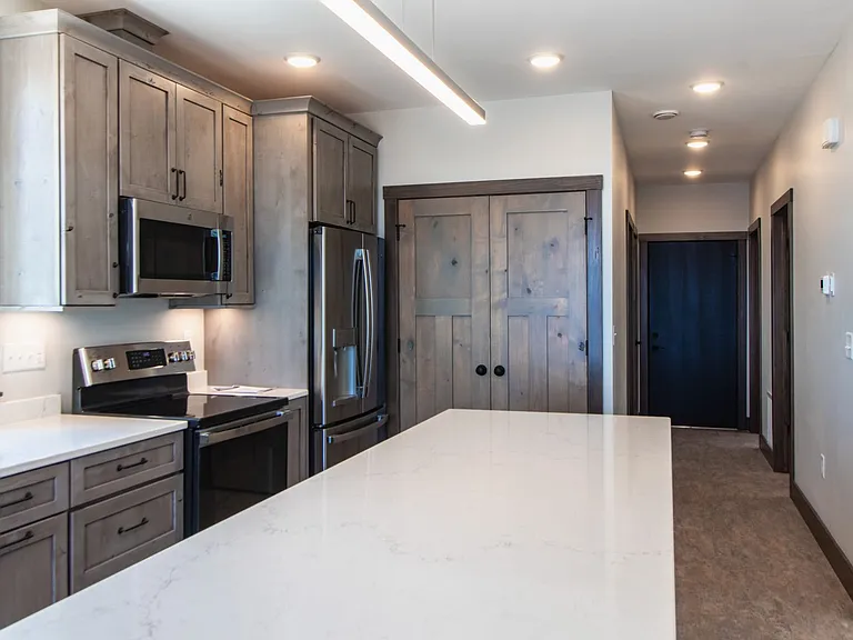 802 S Lake Ave #2 — Photo 11