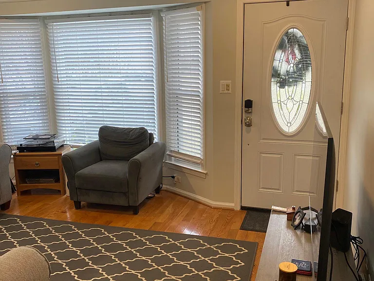 2607 Rochester Rd — Photo 13