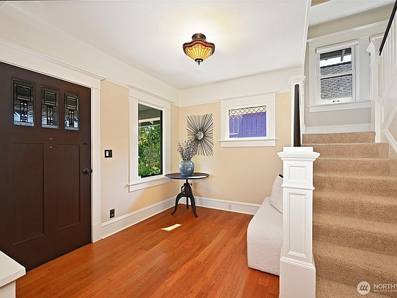4th image of 4227 Meridian Avenue N