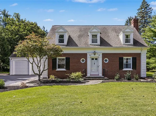 3 Livingston St, Honeoye Falls, NY 14472