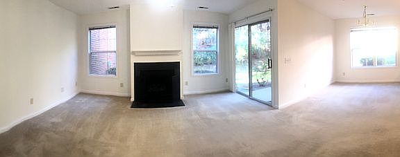 Livingroom & Dining area