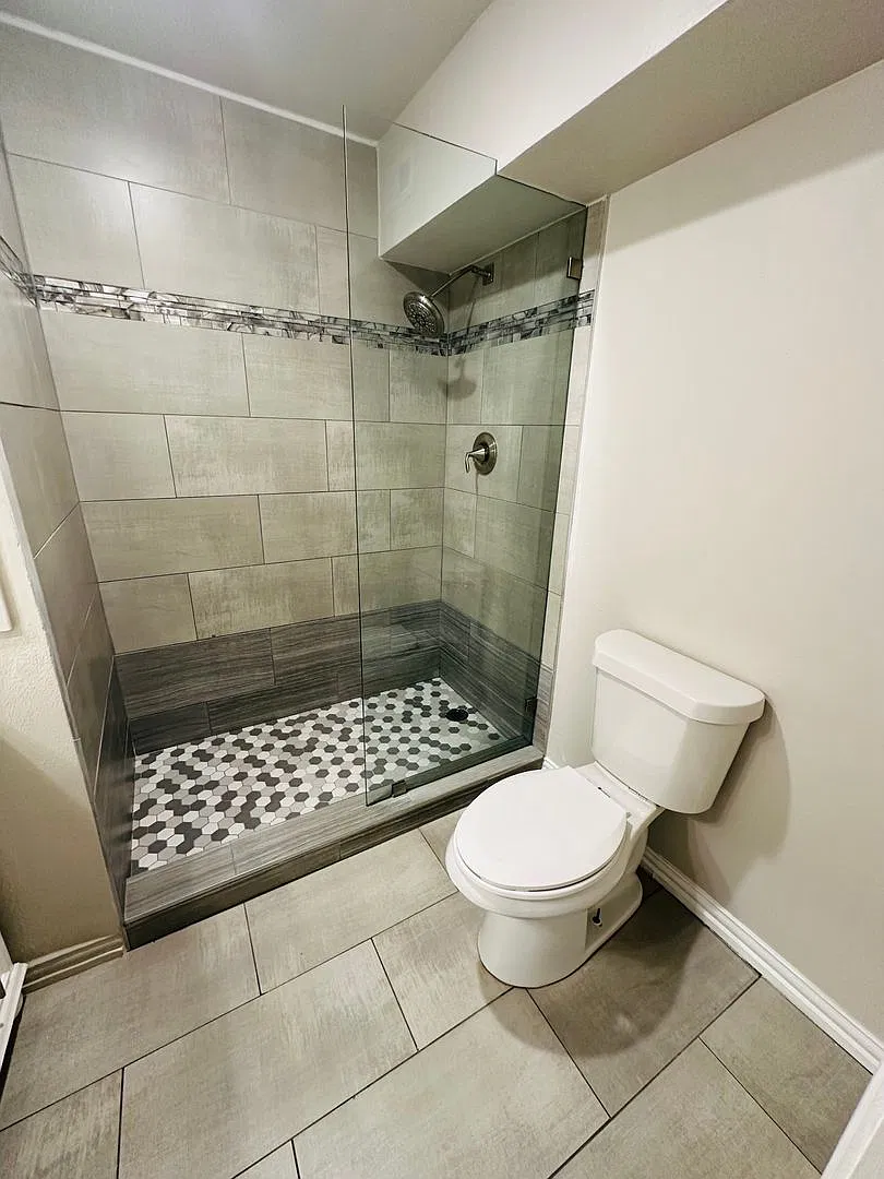 Cozy 2 Bedroom Condo minutes from SMU! — Photo 4