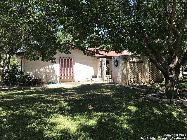 1st image of 905 E Patricia Place