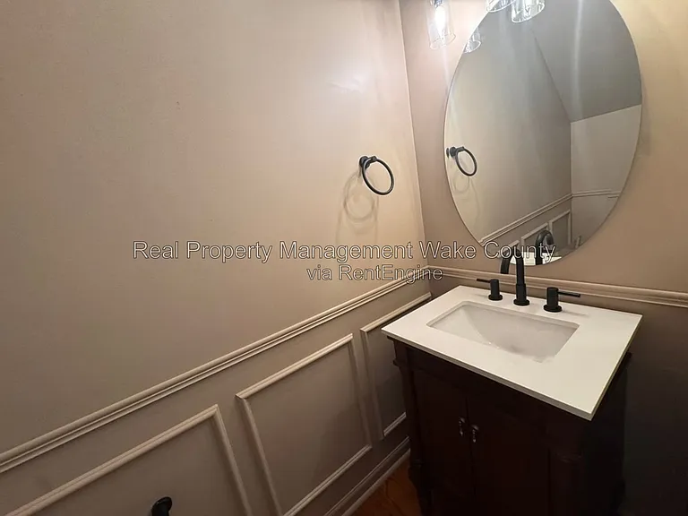 1365 Regulator St — Photo 14