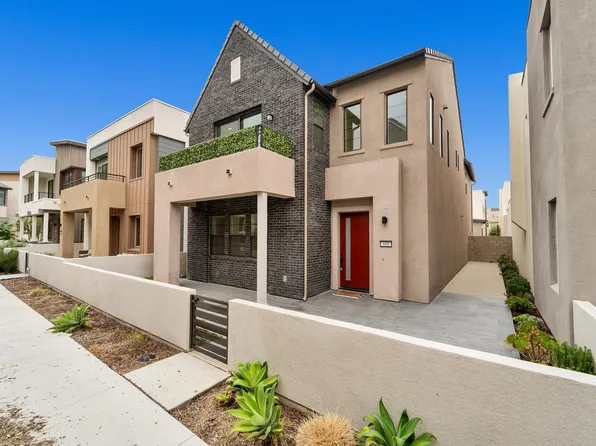 440 Chorus, Irvine, CA 92618