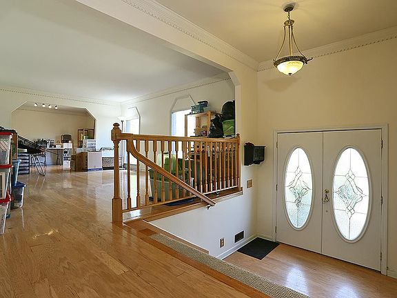 5th image of 715 Hillwood Blvd