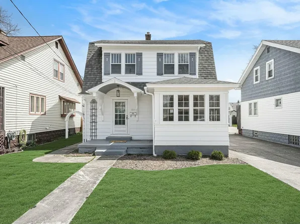 1538 Widdicomb Ave NW, Grand Rapids, MI 49504