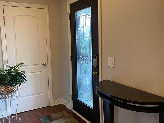 4th image of 5423 Redwater Dr