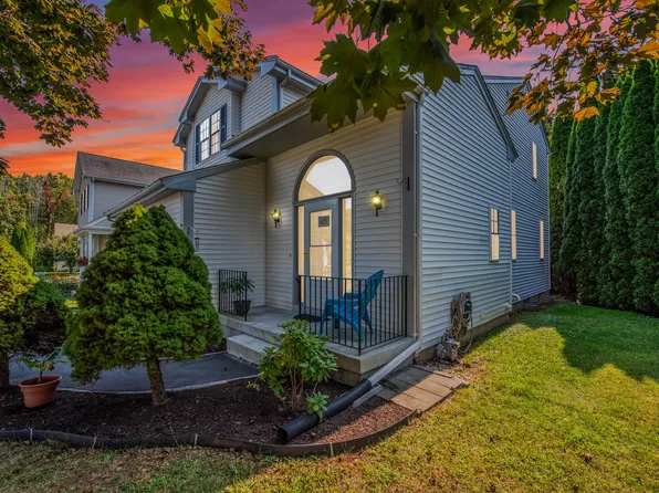 3 Bittersweet Court, Newington, CT 06111