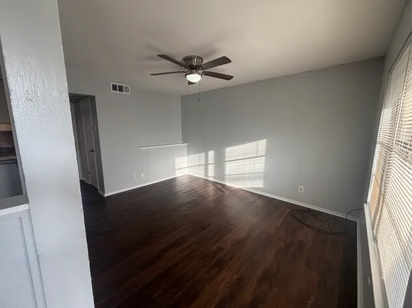 2124 Sanger Ave APT 202, Waco, TX 76707