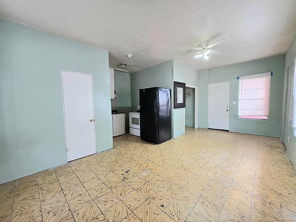 2nd image of 518 E Us Business #83-1