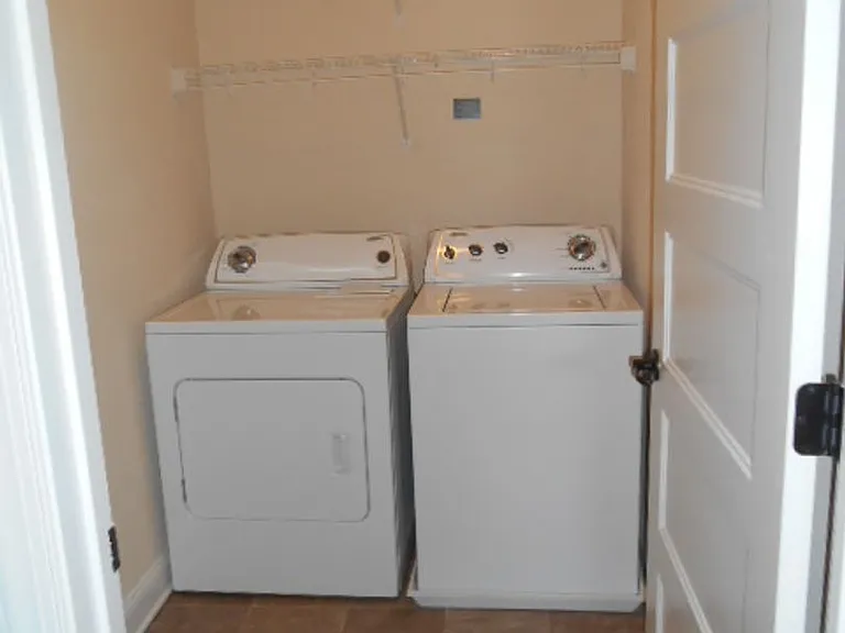 Briton Trace Apartments — Photo 71