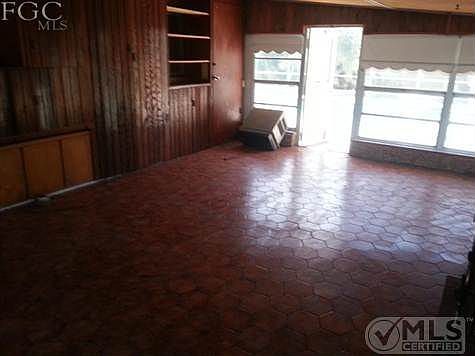 3rd image of 1104 Navajo Ave