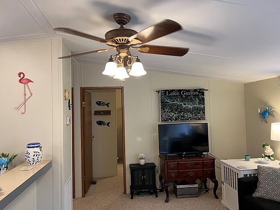 5th image of 18 Sycamore Ct