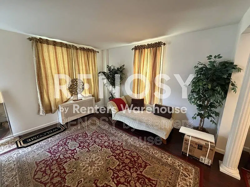 3 bed, 1.5 bath, 2000 sqft, $2,000 — Photo 4