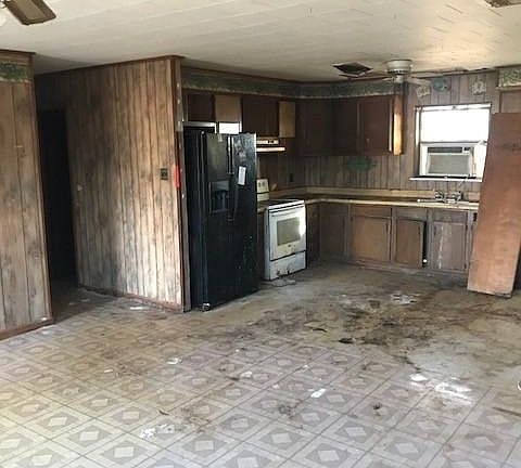 5th image of 1128 Belle Terre Dr
