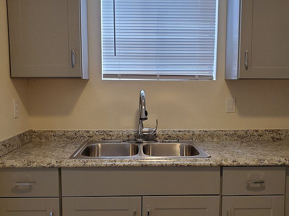 5th image of 1715 E Pepper Cir APT 3