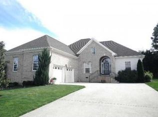 3639 Bentwood Cove Dr, Apison, TN 37302