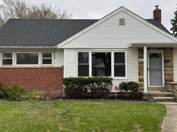 2031 Carlysle St, Dearborn, MI 48124