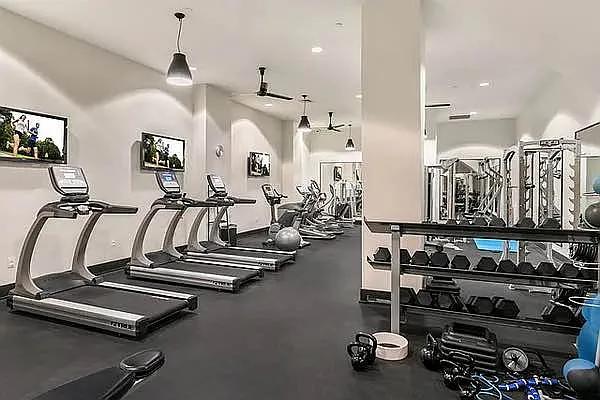 Rented by Corcoran | media 21