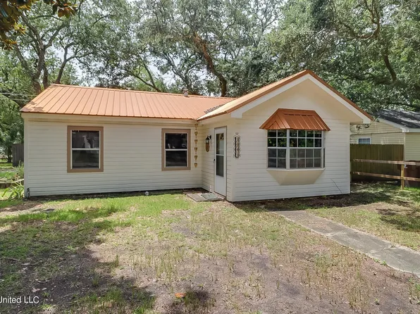 1681 Pringle Cir, Biloxi, MS 39531